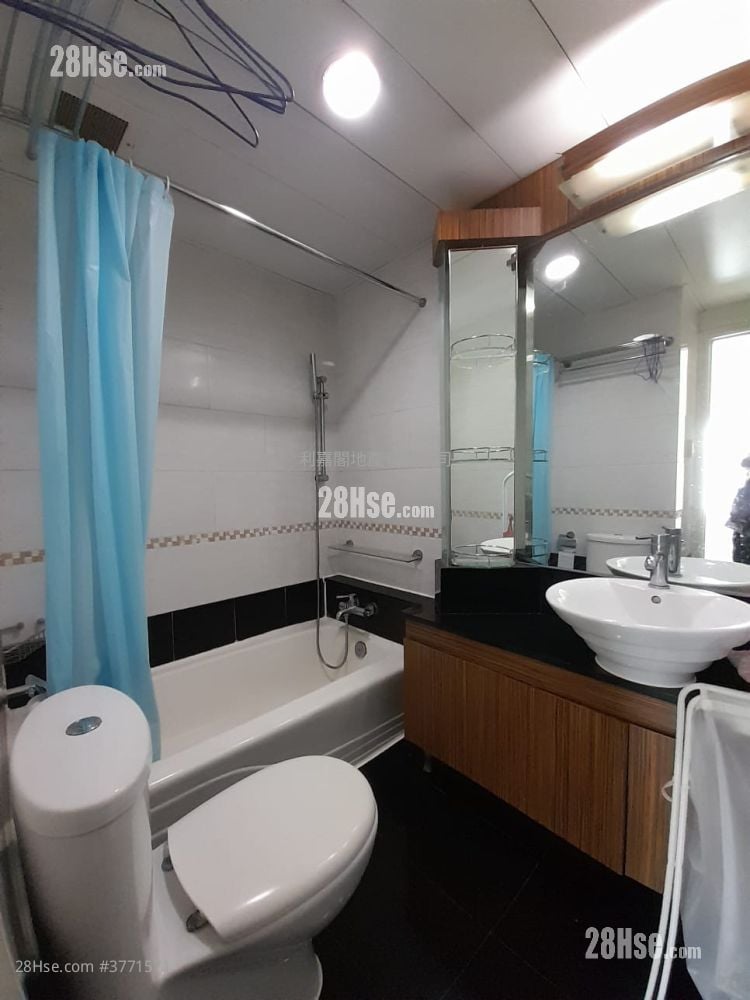 蓝澄湾 售盘 3 房 690 平方尺