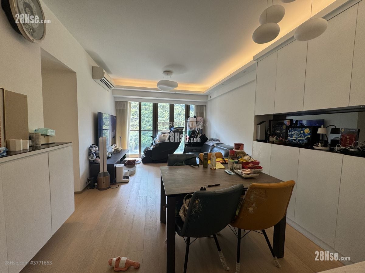 Island Garden Sell 3 Bedrooms , 2 Bathrooms 991 ft²