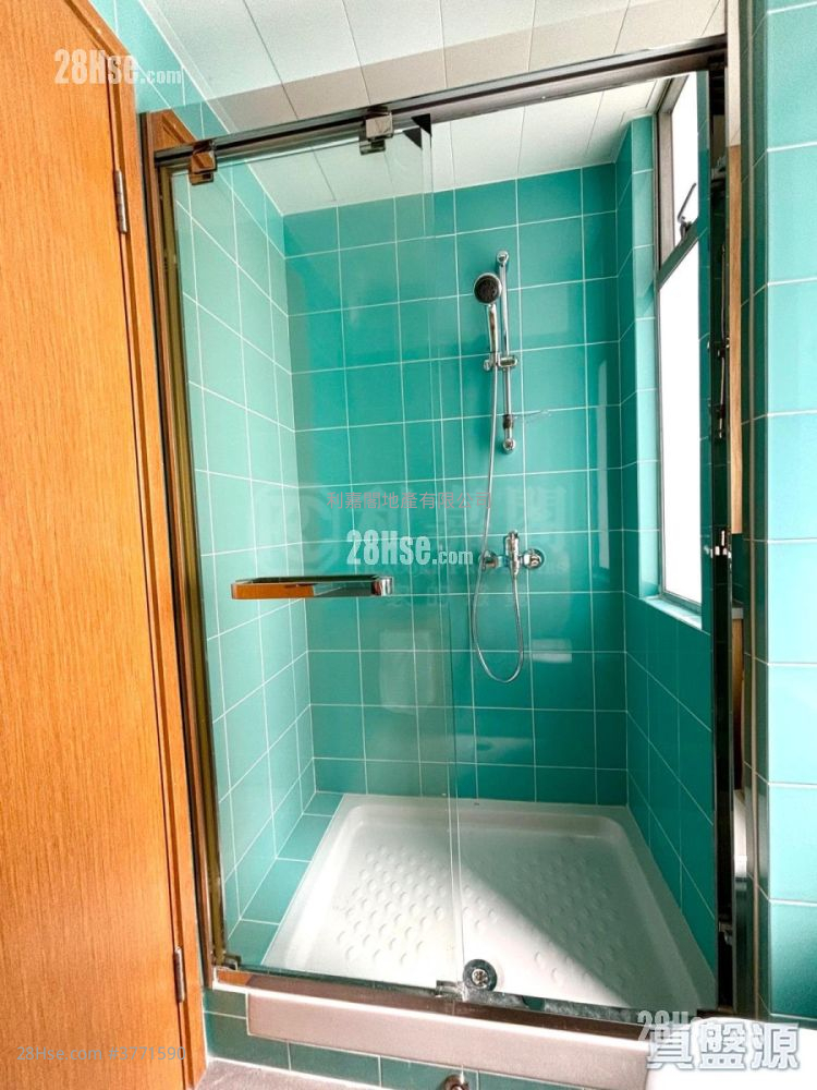 Ryan Mansion Sell Studio , 1 Bathroom 337 ft²