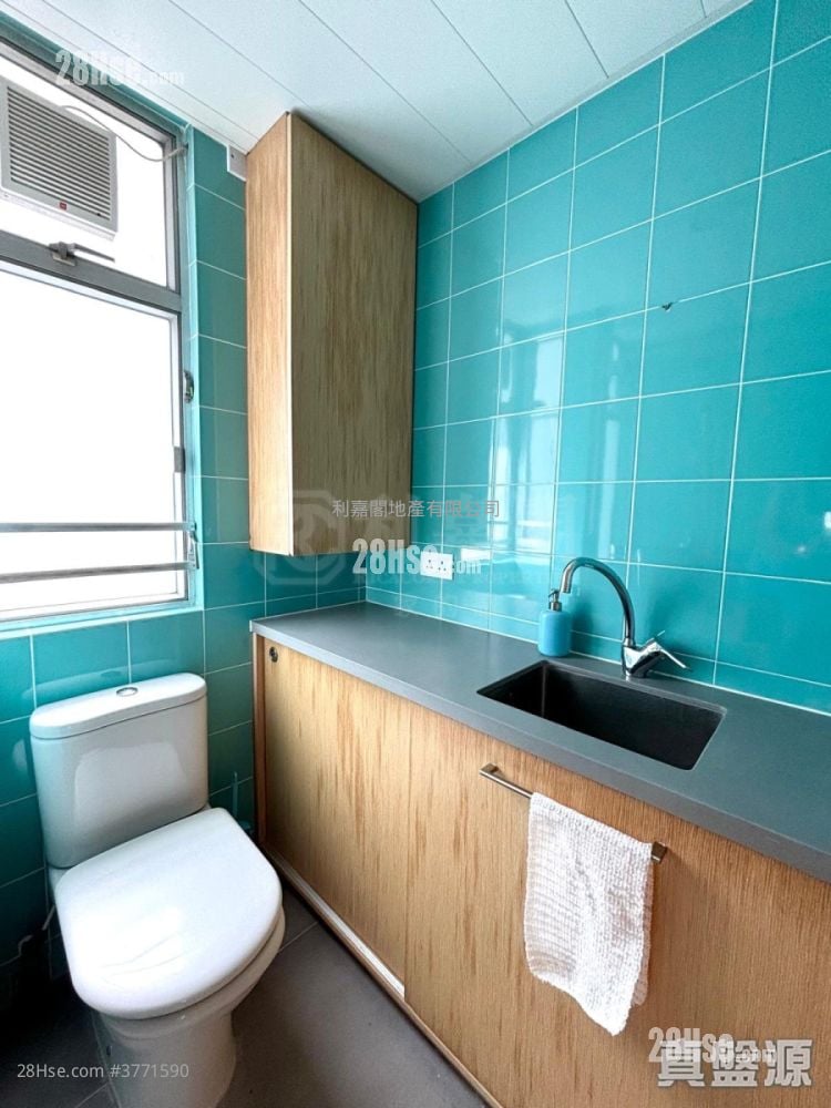 Ryan Mansion Sell Studio , 1 Bathroom 337 ft²