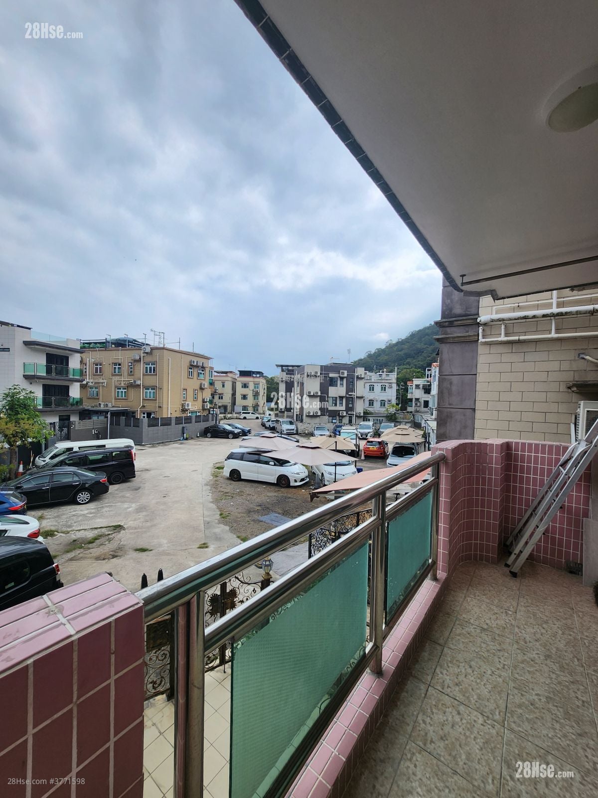 村屋 售盘 3 房 , 1 浴室