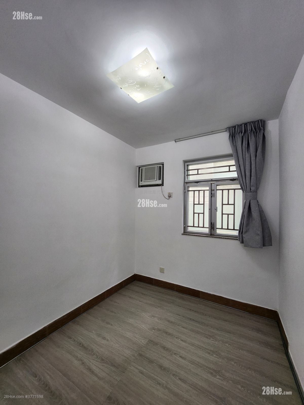 村屋 售盘 3 房 , 1 浴室