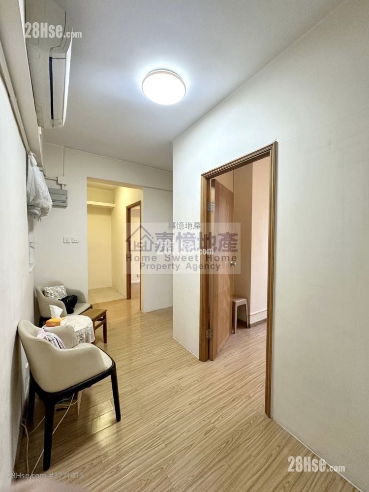 单幢楼房 租盘 2 房 , 1 浴室 322 平方尺