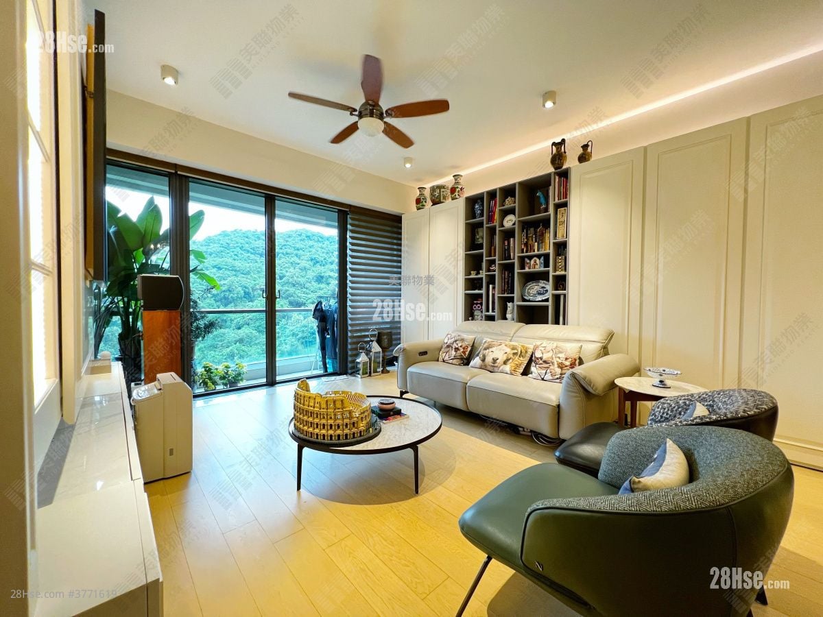 Dragons Range Sell 4 Bedrooms 1,490 ft²