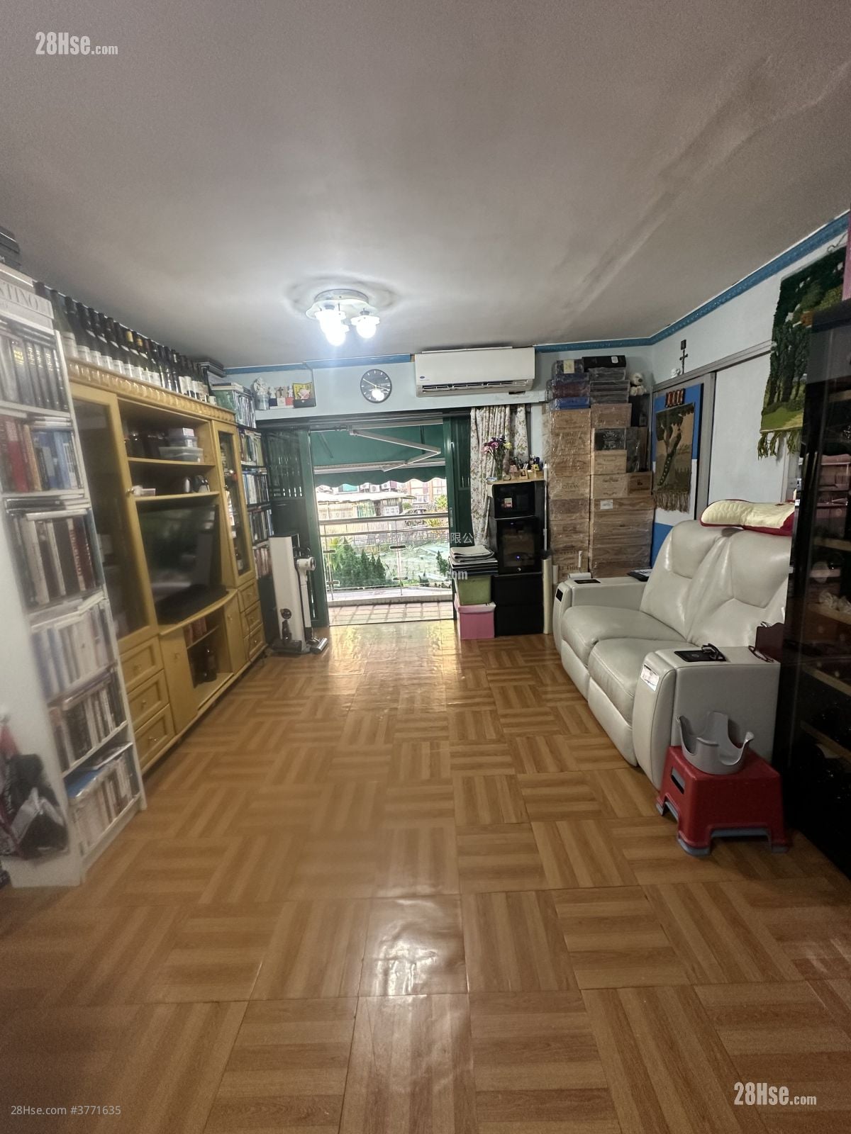 Village Sell 3 Bedrooms , 1 Bathroom 653 ft²