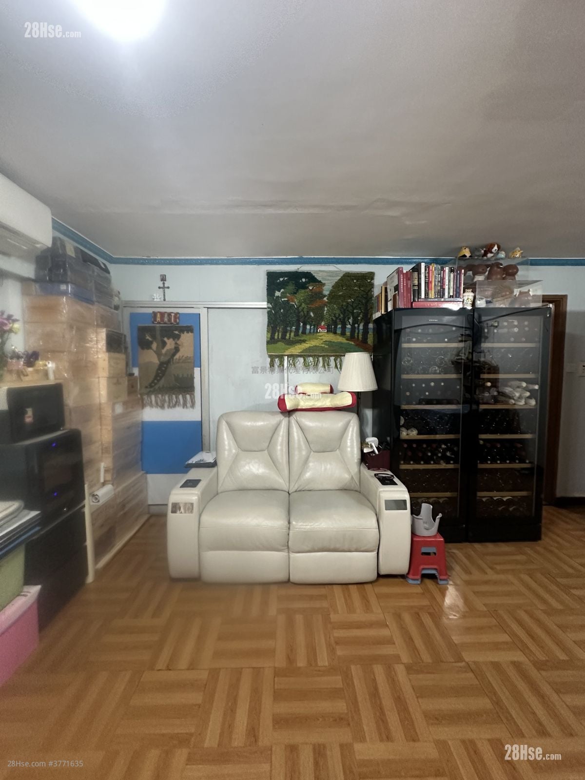 Village Sell 3 Bedrooms , 1 Bathroom 653 ft²