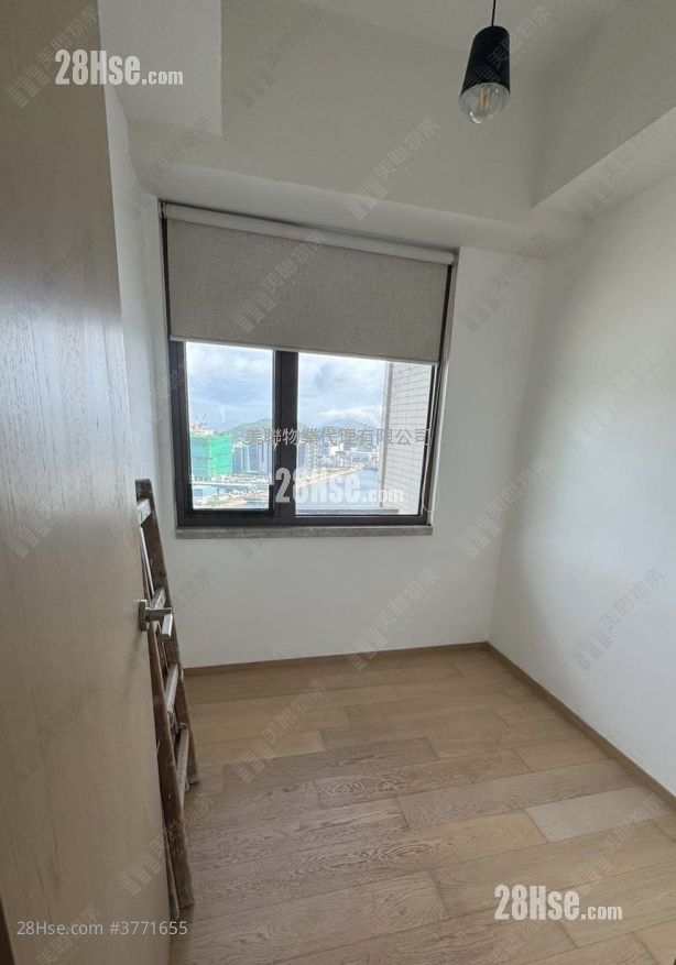 Lp6 Sell 3 Bedrooms , 2 Bathrooms 636 ft²