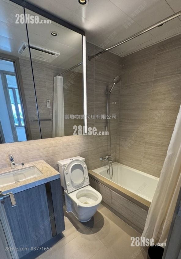 Lp6 Sell 3 Bedrooms , 2 Bathrooms 636 ft²