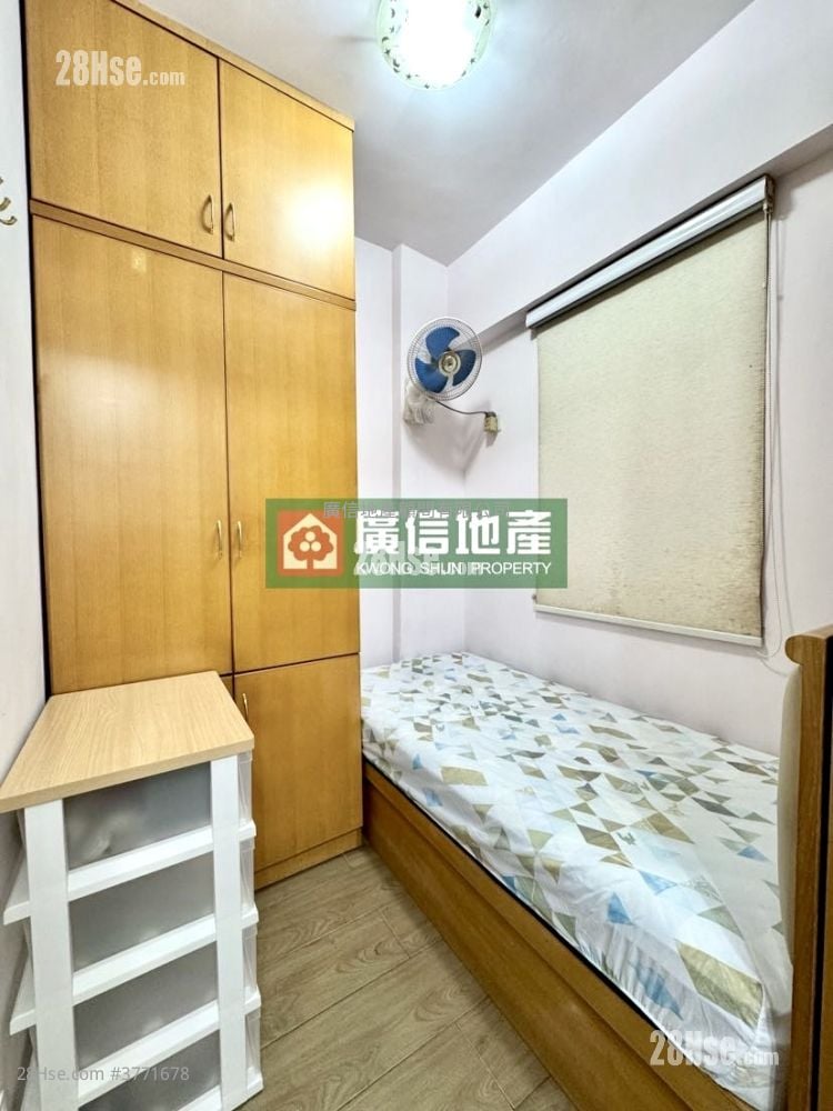 广荣大厦 售盘 2 房 , 1 浴室 283 平方尺