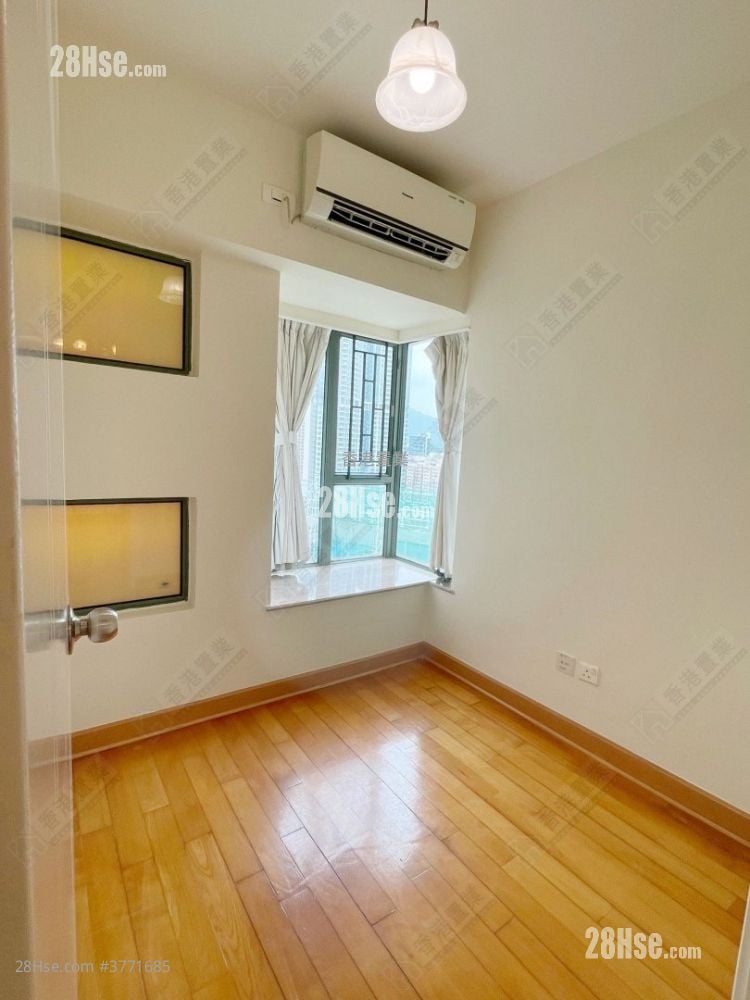 维港湾 售盘 2 房 459 平方尺