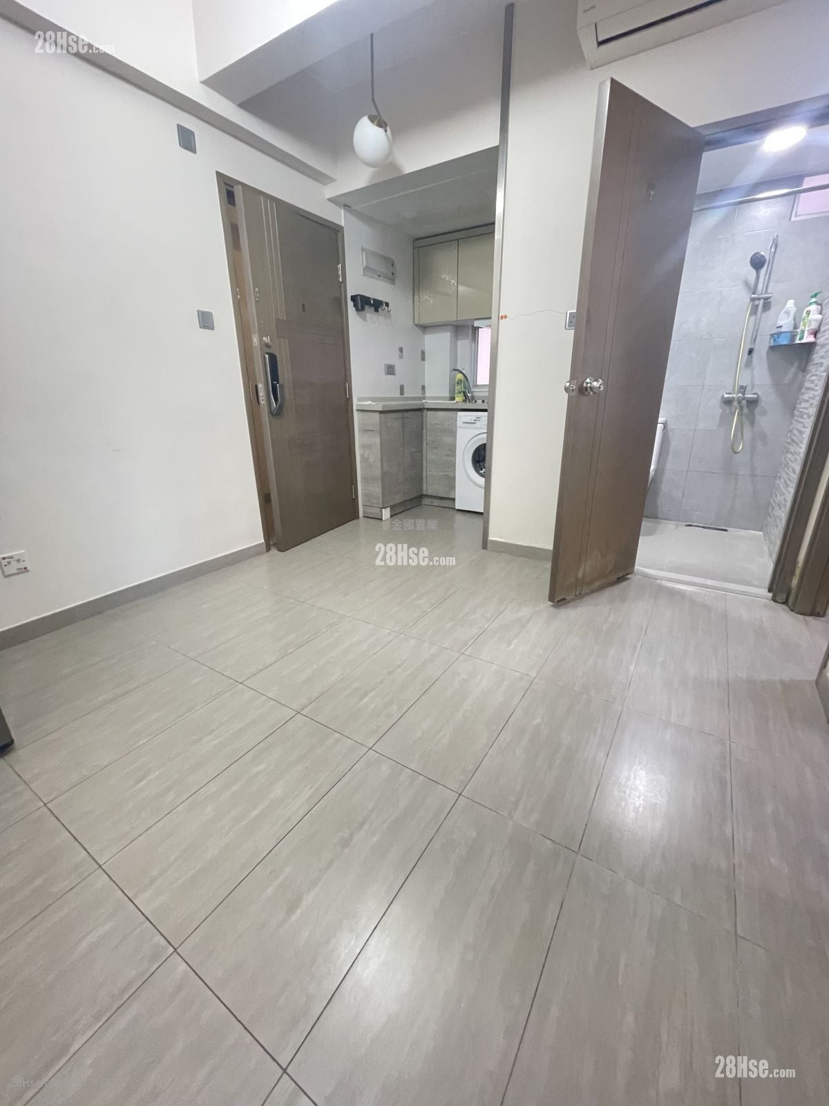 幸运大厦 售盘 266 平方尺