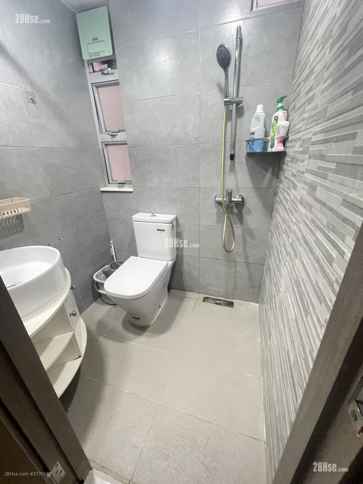 幸运大厦 售盘 266 平方尺