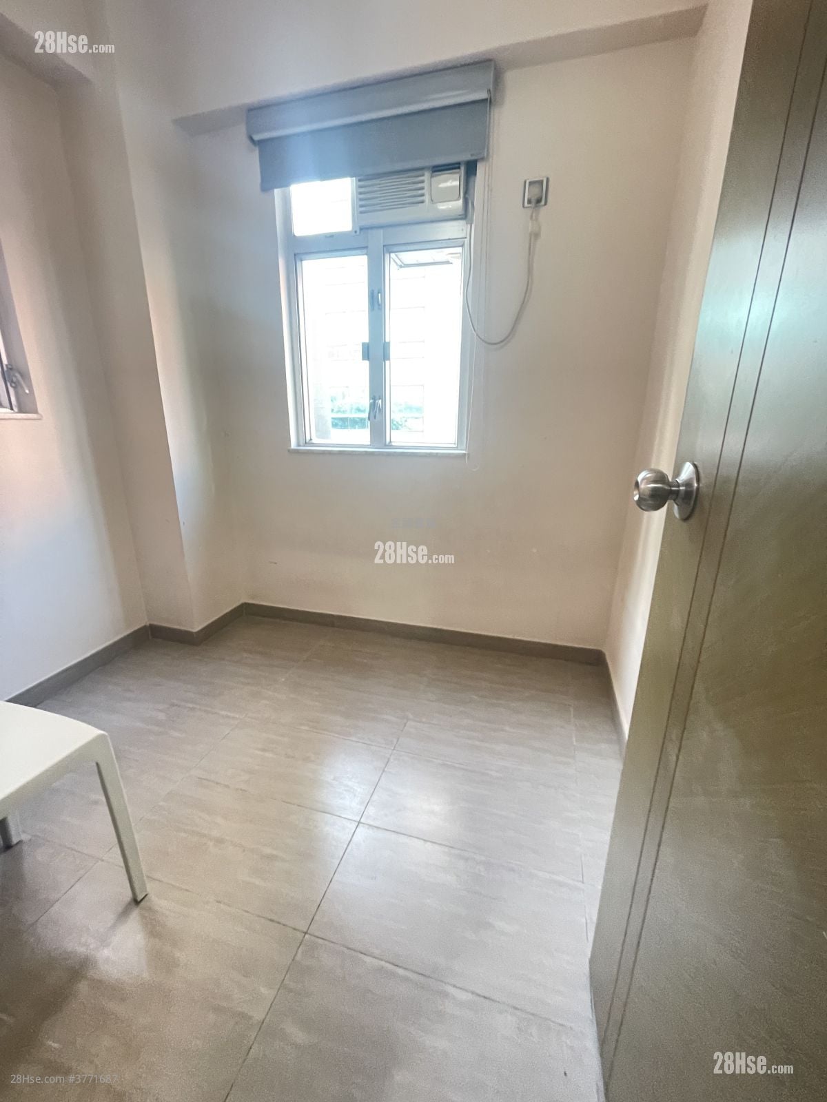 幸运大厦 售盘 266 平方尺