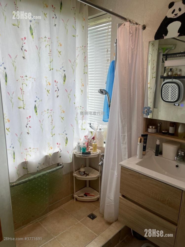 山顶花园 售盘 5+ 房 , 4 浴室