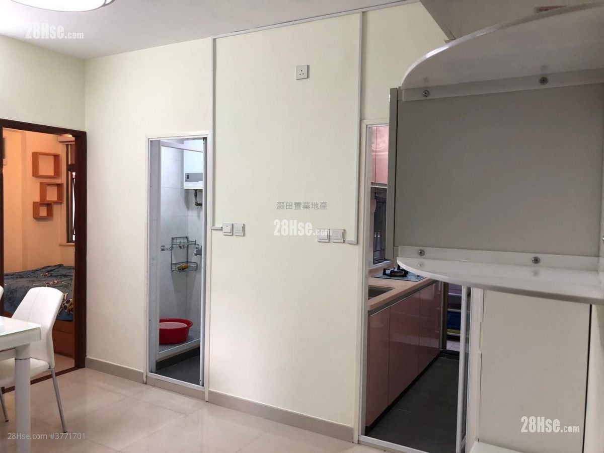 鸿祥大厦 售盘 3 房 , 1 浴室 433 平方尺