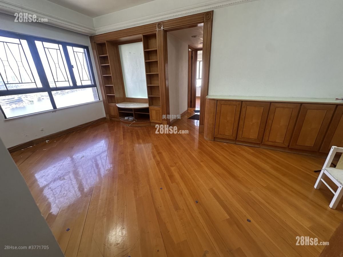 Belair Gardens Sell 3 Bedrooms 560 ft²