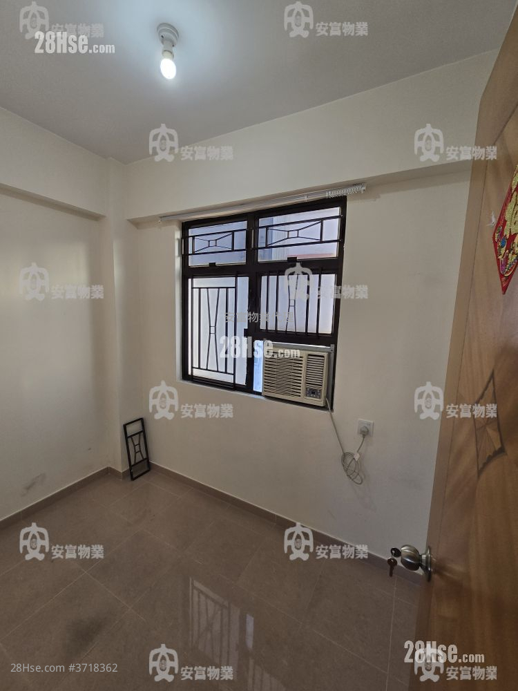 单幢楼房 售盘 2 房 , 1 浴室 306 平方尺