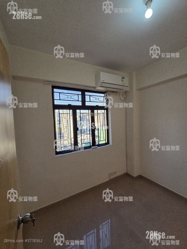 单幢楼房 售盘 2 房 , 1 浴室 306 平方尺