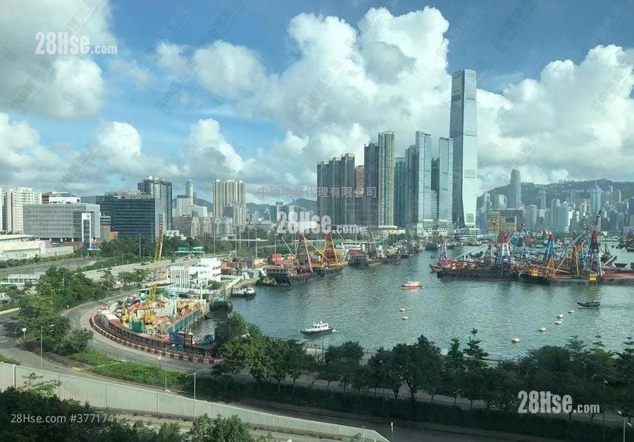 维港湾 售盘 3 房 714 平方尺