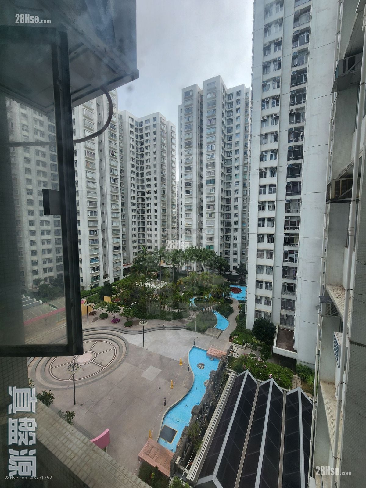 Taikoo Shing Sell 2 Bedrooms , 1 Bathroom 592 ft²