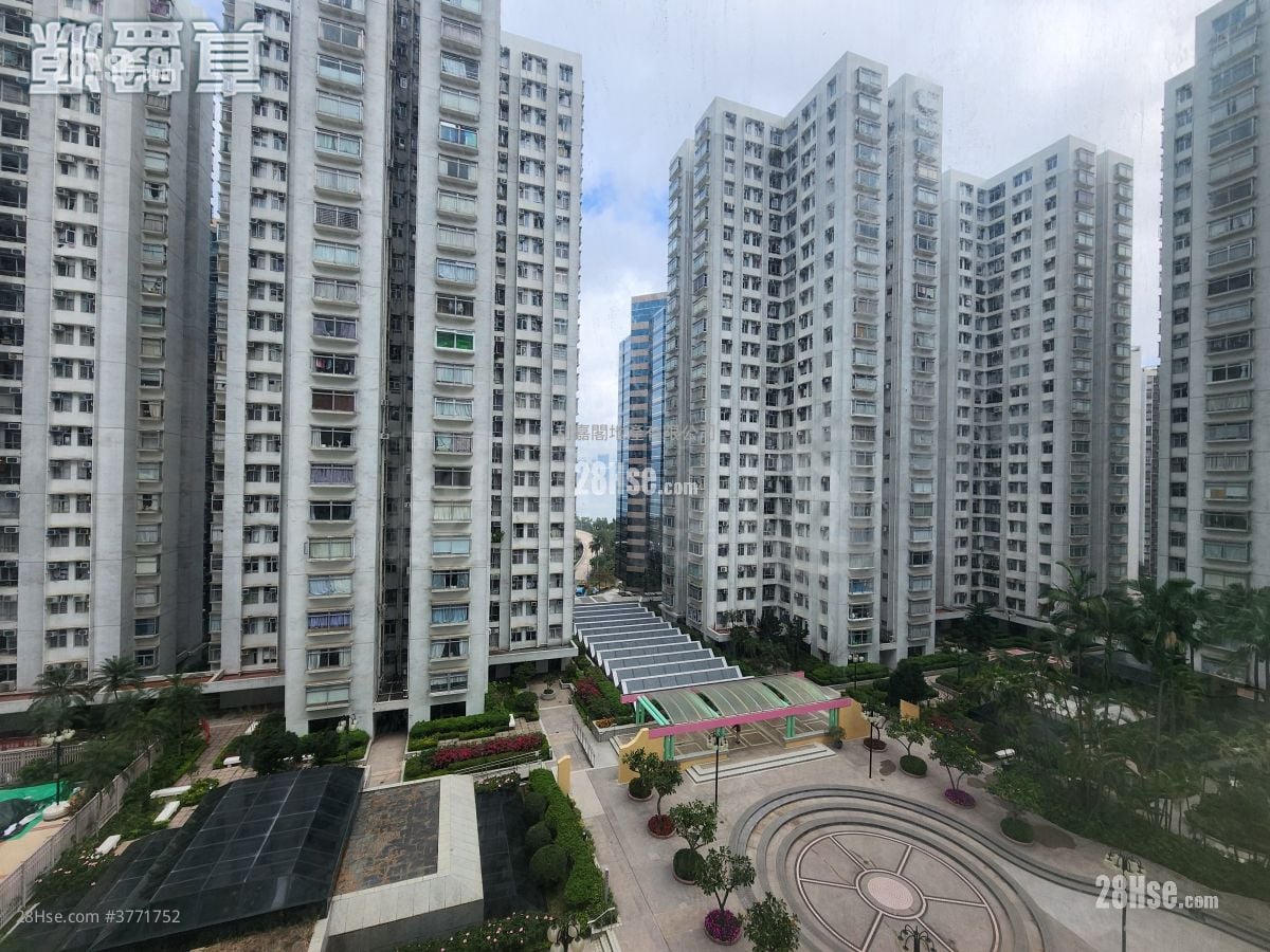 Taikoo Shing Sell 2 Bedrooms , 1 Bathroom 592 ft²