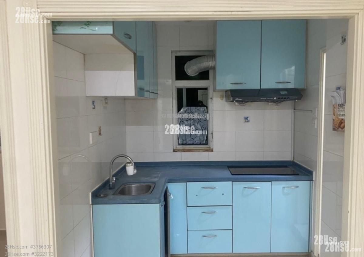 Wo Liu Hang Sell 2 Bedrooms , 1 Bathroom 400 ft²