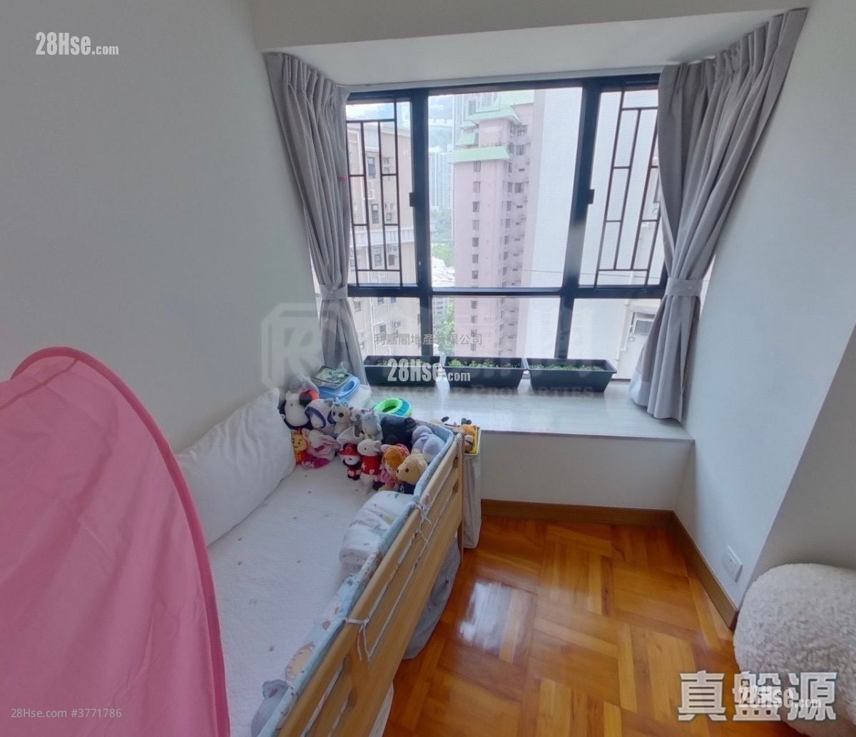 嘉兆台 售盘 3 房 972 平方尺