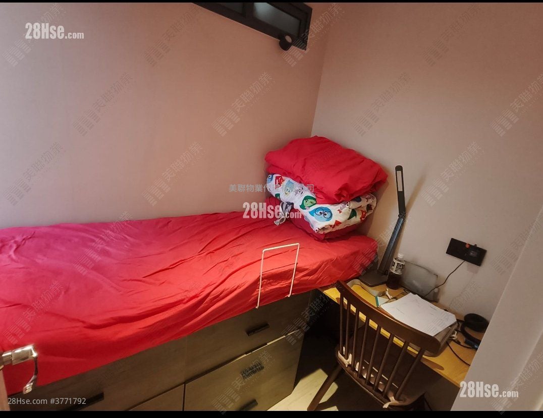 美孚新邨 售盘 3 房 , 1 浴室 446 平方尺