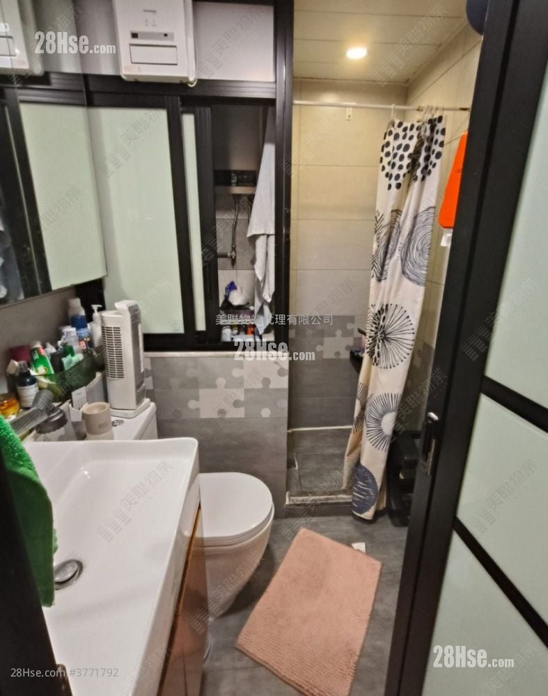 美孚新邨 售盘 3 房 , 1 浴室 446 平方尺