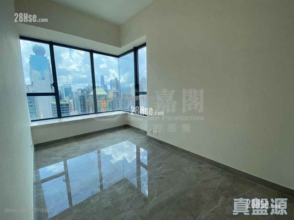 Upton Sell 3 Bedrooms 1,053 ft²