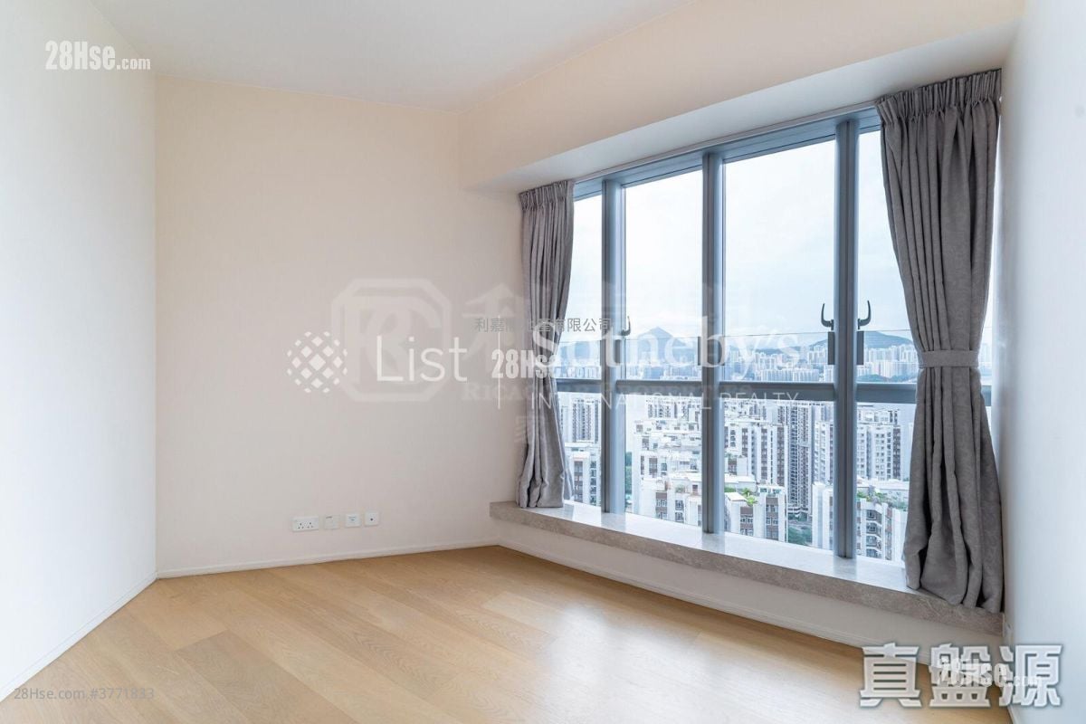 Mount Parker Residences Sell 4 Bedrooms 1,396 ft²