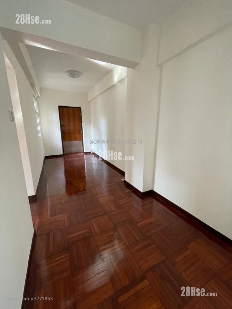 Kam Chung Building Sell 2 Bedrooms , 1 Bathroom 356 ft²