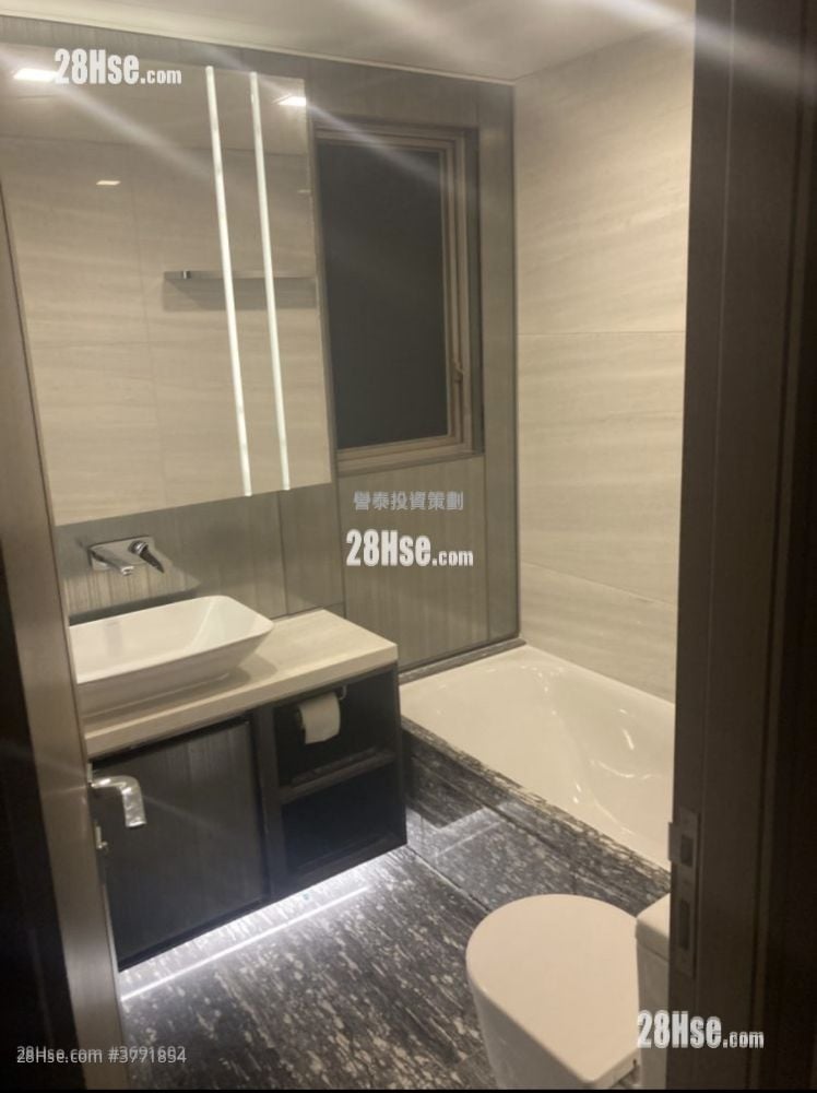 海之恋 售盘 4 房 , 2 浴室 1,153 平方尺