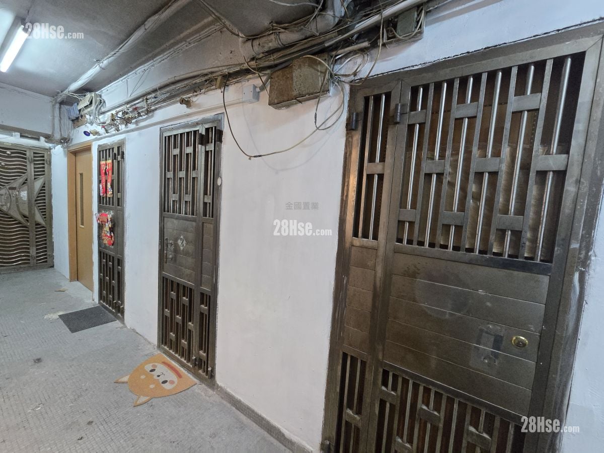 华丰大厦 售盘 3 房 , 3 浴室 411 平方尺