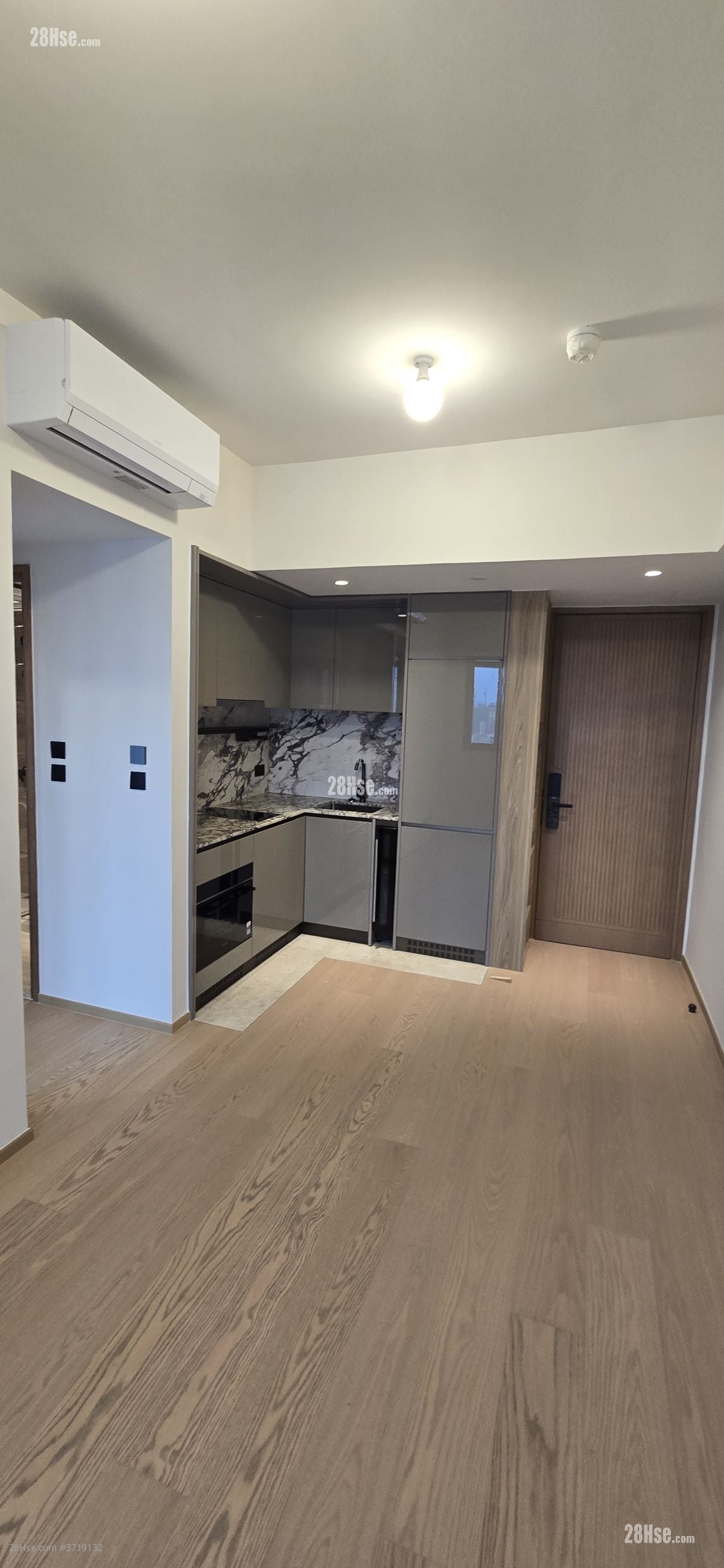 Topside Residence Rental 2 Bedrooms , 1 Bathroom 416 ft²