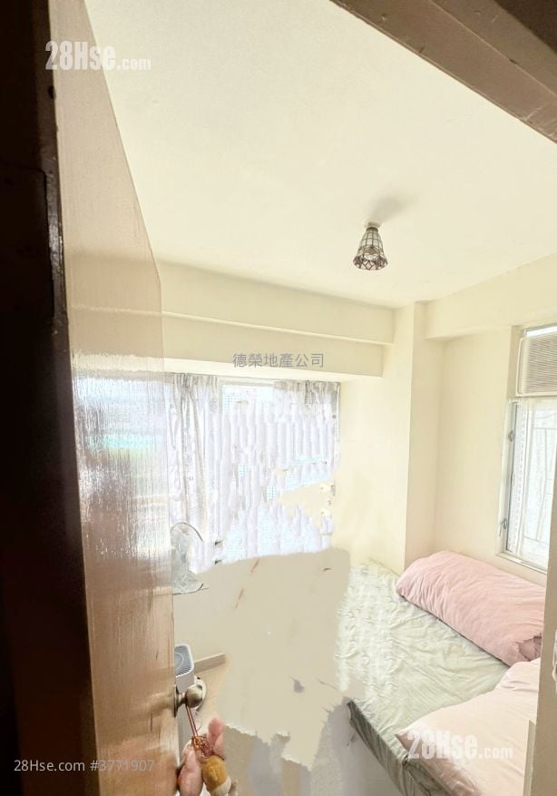 好顺福大厦 售盘 2 房 , 1 浴室 274 平方尺