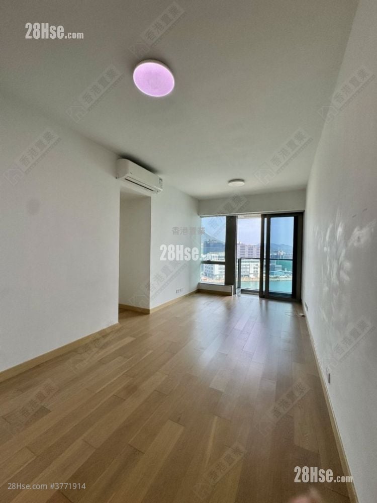 Ocean Marini Sell 3 Bedrooms 799 ft²