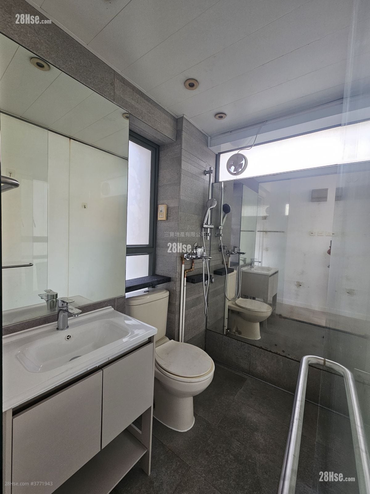 Urbana 38 Sell Studio , 1 Bathroom 220 ft²