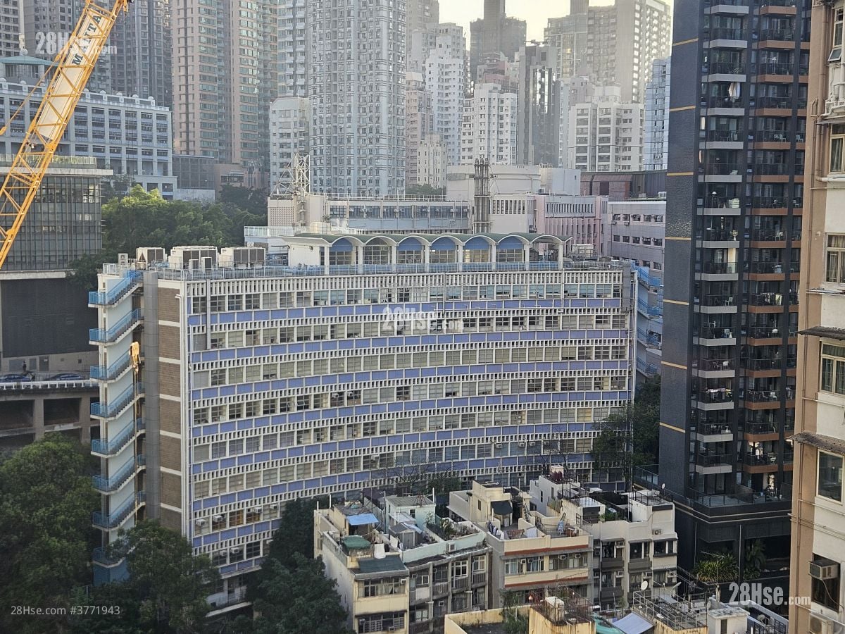 Urbana 38 Sell Studio , 1 Bathroom 220 ft²