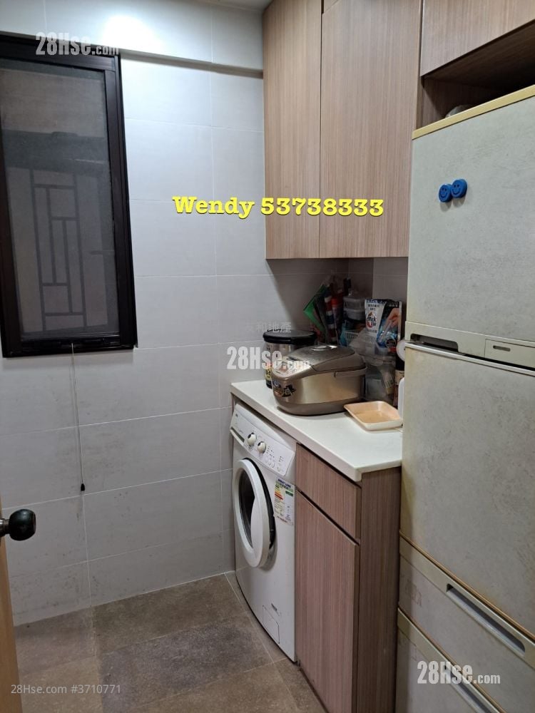 Happy Garden Sell 2 Bedrooms , 1 Bathroom 598 ft²