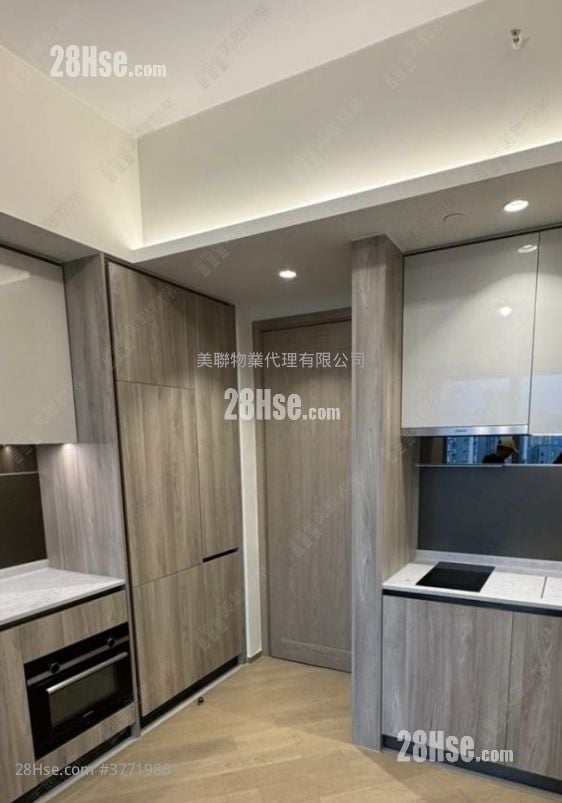 Villa Garda Iii Sell 2 Bedrooms , 1 Bathroom 452 ft²