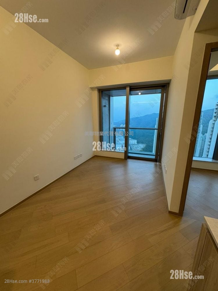 Villa Garda Iii Sell 2 Bedrooms , 1 Bathroom 452 ft²