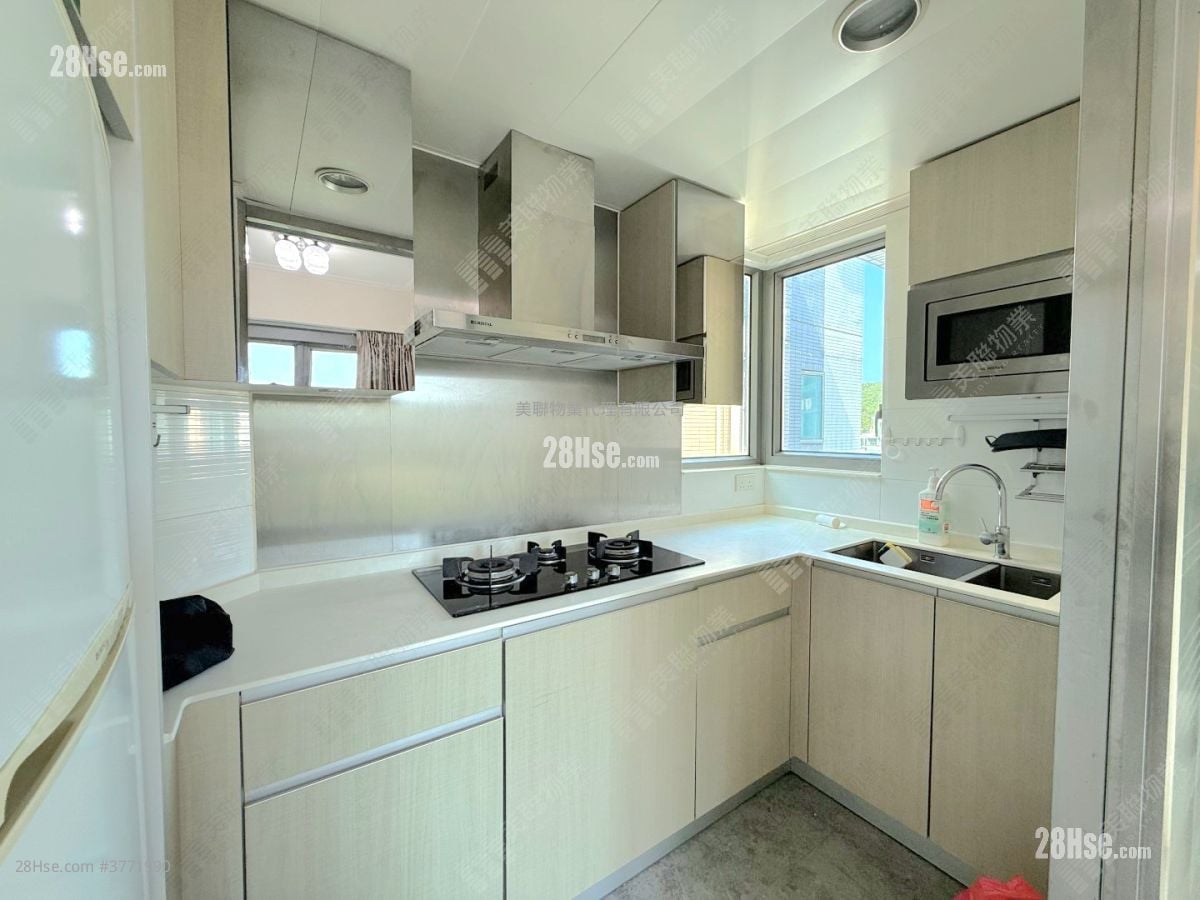 The Beaumount Sell 2 Bedrooms , 1 Bathroom 509 ft²