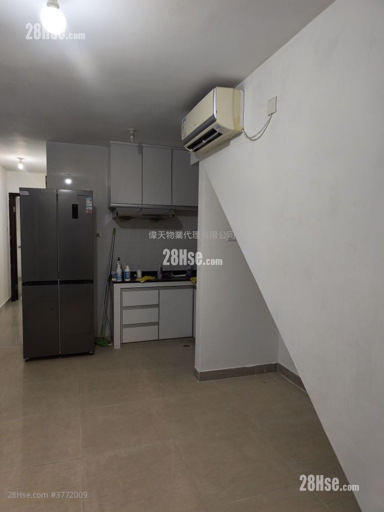 Village Rental 2 Bedrooms , 1 Bathroom 360 ft²