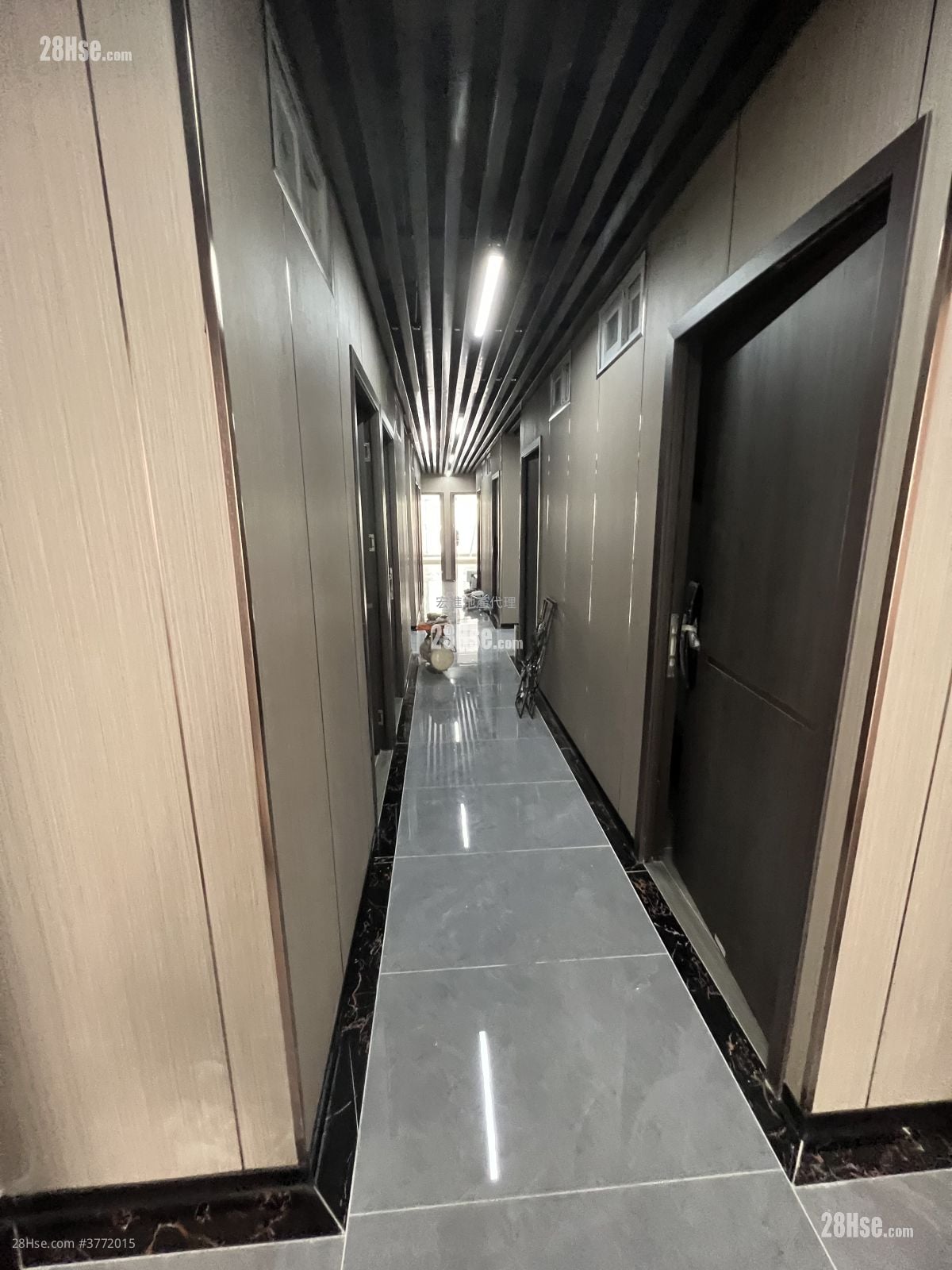 致华工业大厦 租盘