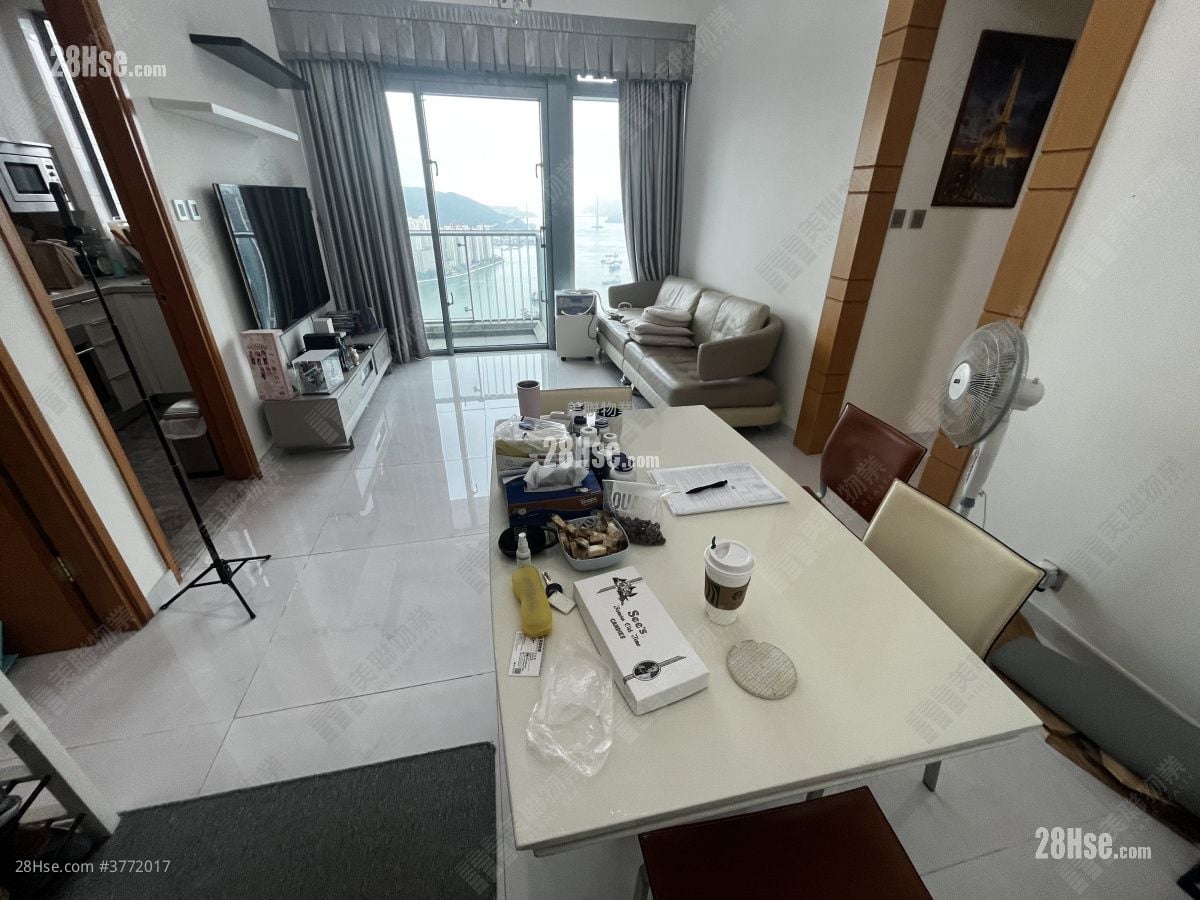 御凯 售盘 3 房 , 2 浴室 728 平方尺