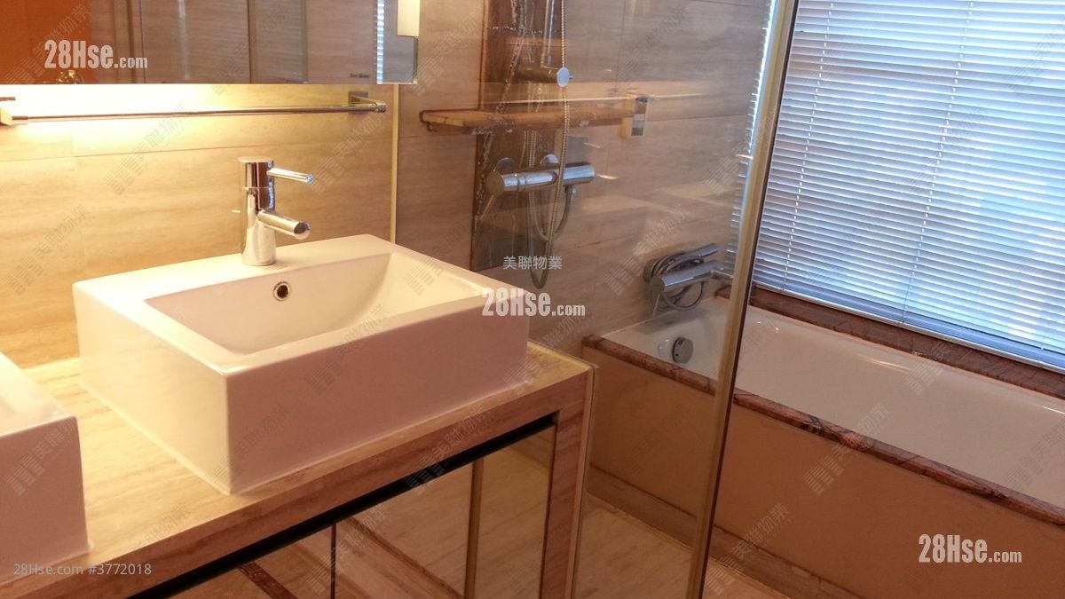 御凯 售盘 4 房 , 3 浴室 1,290 平方尺