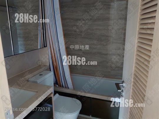 The Regent Sell 3 Bedrooms 584 ft²