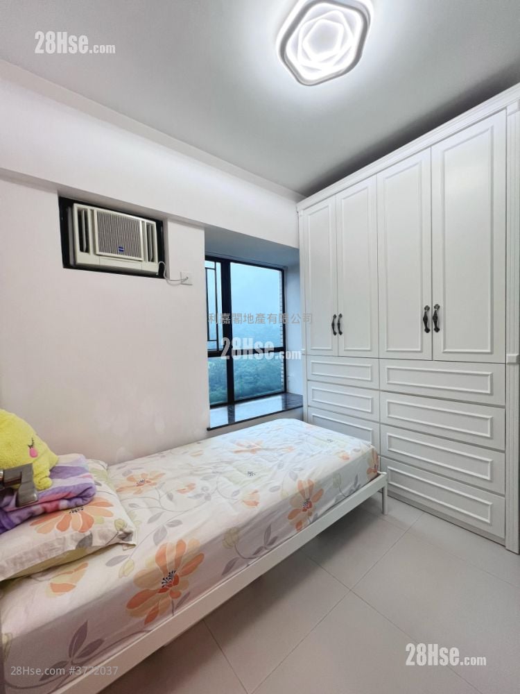bedroom 1: Hanley Villa Sell 2 Bedrooms , 1 Bathroom 485 ft²