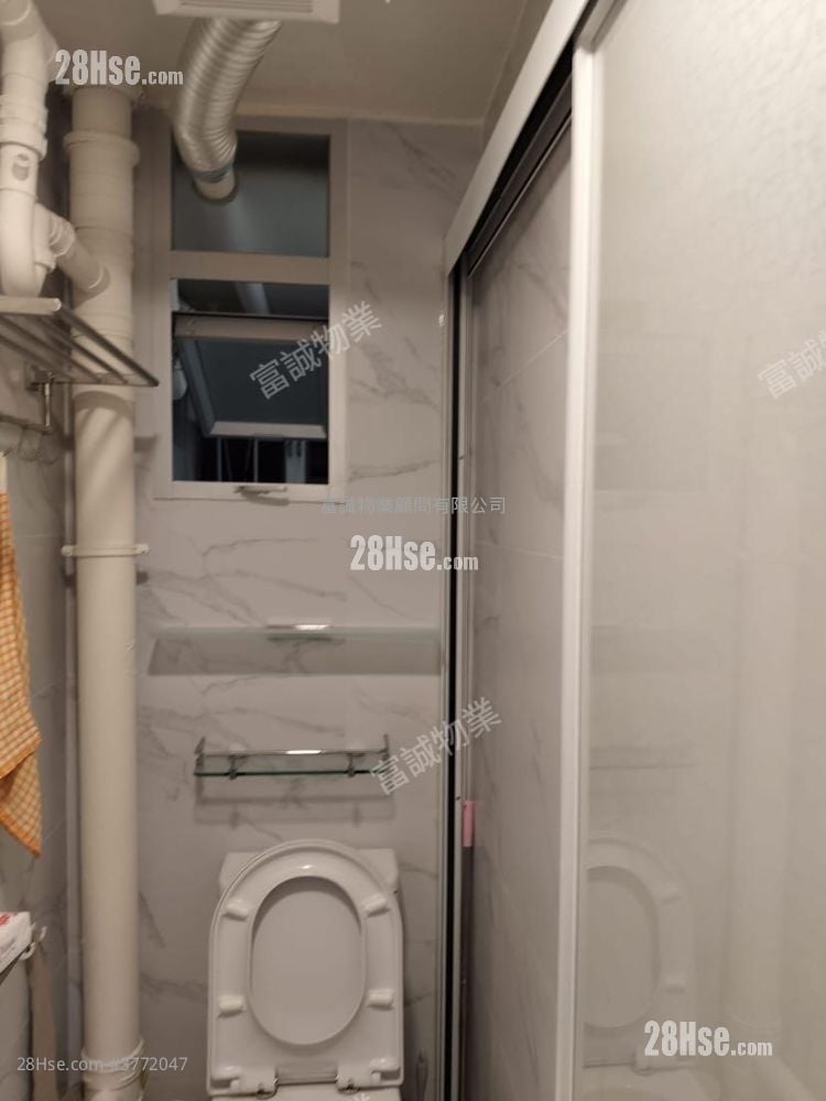 德田邨 售盘 2 房 , 1 浴室 357 平方尺